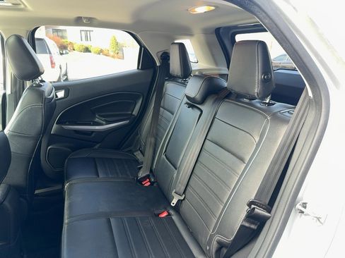 Used 2021 Ford EcoSport Titanium image 12