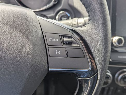 Used 2025 Mitsubishi Outlander Sport SE AWD/4WD image 29