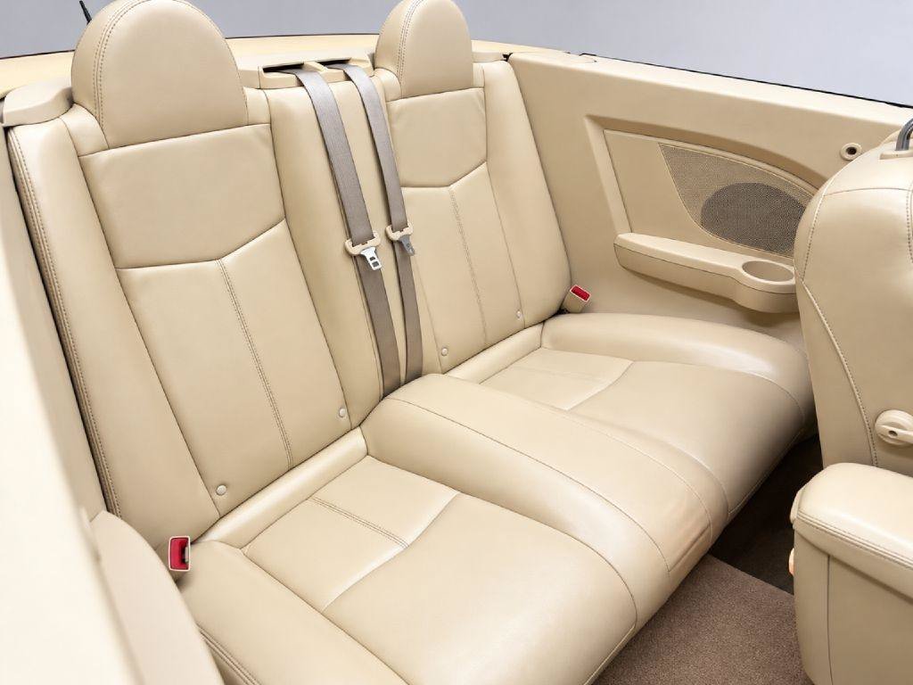 Used 2010 Chrysler Sebring Limited FWD image 22