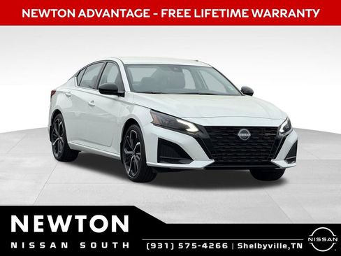 New 2026 Nissan Altima 2.5 SR FWD image 1