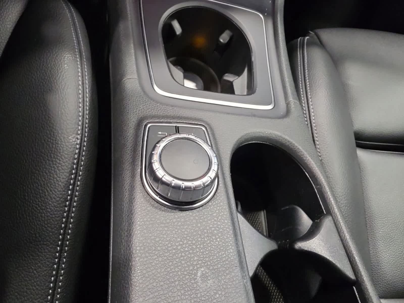 Used 2019 Mercedes-Benz GLA 250 4MATIC image 26