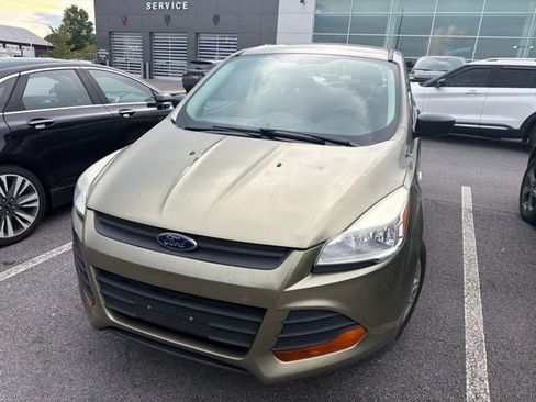 Used 2013 Ford Escape S FWD image 4