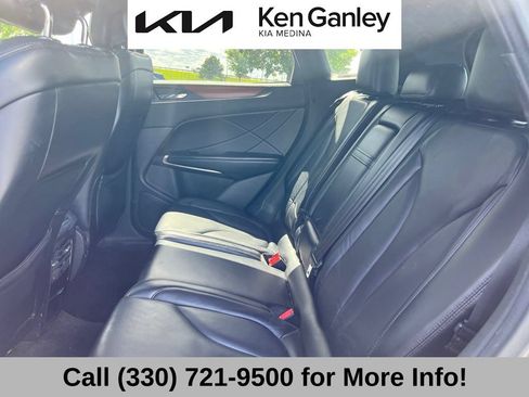 Used 2016 Lincoln MKC Reserve w/ Lincoln MKC Climate Package AWD/4WD image 10