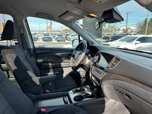 Used 2019 Honda Pilot EX image 31