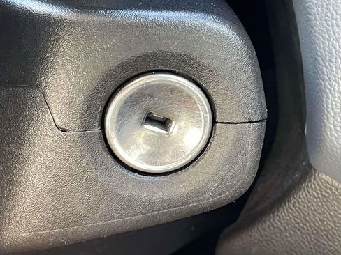 Used 2016 Chevrolet Colorado Z71 image 26