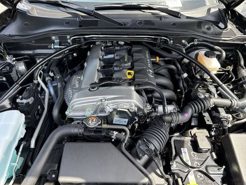 New 2026 MAZDA MX-5 Miata Grand Touring RWD image 57