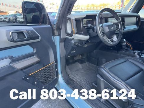 Used 2022 Ford Bronco Badlands image 5