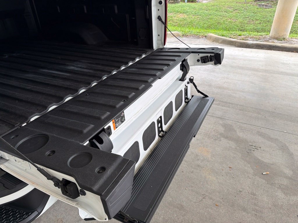 Used 2022 Chevrolet Silverado 2500 High Country w/ Z71 Off-Road Package AWD/4WD image 44