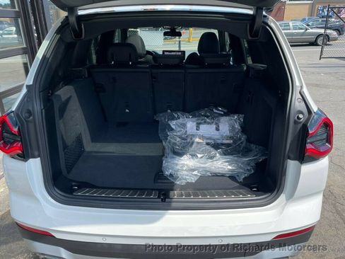 Used 2023 BMW X3 xDrive30i AWD/4WD image 17