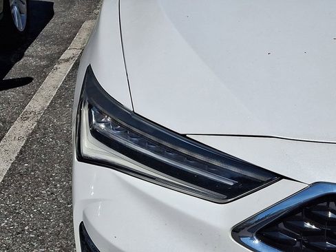 Used 2019 Acura ILX FWD image 4