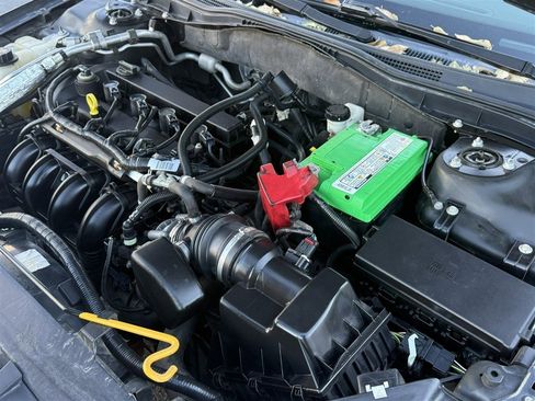 Used 2011 Ford Fusion SEL w/ 301A Rapid Spec Order Code image 23