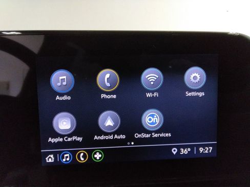 Used 2025 Chevrolet Trax LS FWD image 22