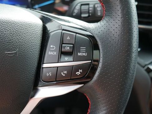 Used 2023 Ford Explorer ST-Line AWD/4WD image 22