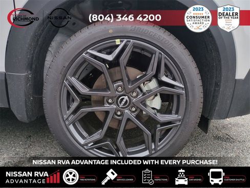 New 2025 Nissan Kicks SR image 12