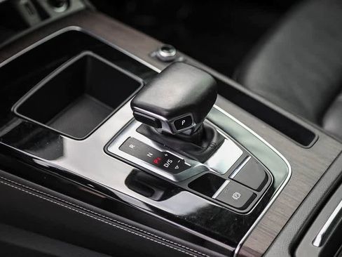 Used 2022 Audi Q5 2.0T Premium Plus w/ Premium Plus Package image 19