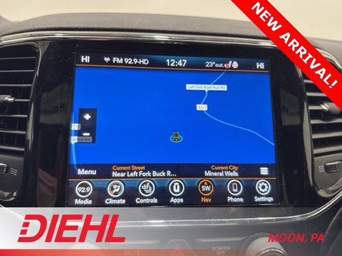 Certified 2021 Jeep Grand Cherokee Laredo X image 30