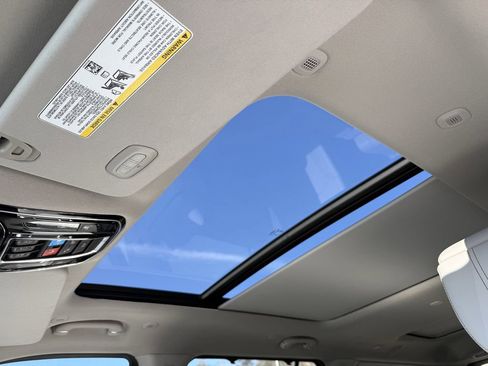 Used 2023 Jeep Grand Wagoneer Series I image 10