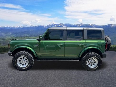 Used 2022 Ford Bronco Outer Banks AWD/4WD image 2