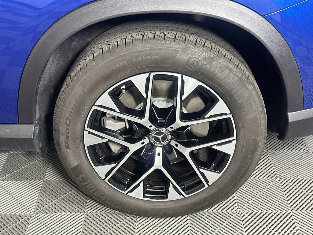 Certified 2025 Mercedes-Benz GLC 350e 4MATIC image 22