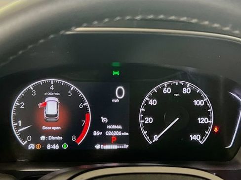 Used 2025 Honda Pilot EX-L image 12