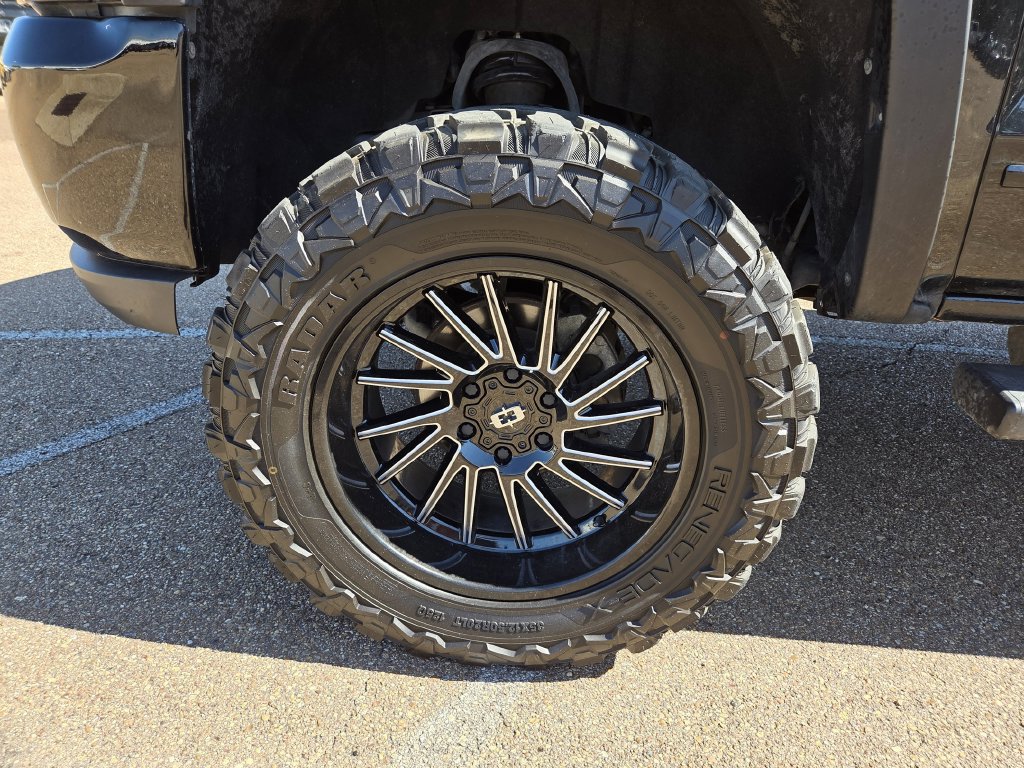 Used 2018 Chevrolet Silverado 1500 LT AWD/4WD image 26