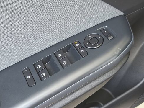 Used 2025 Kia K4 EX FWD image 20