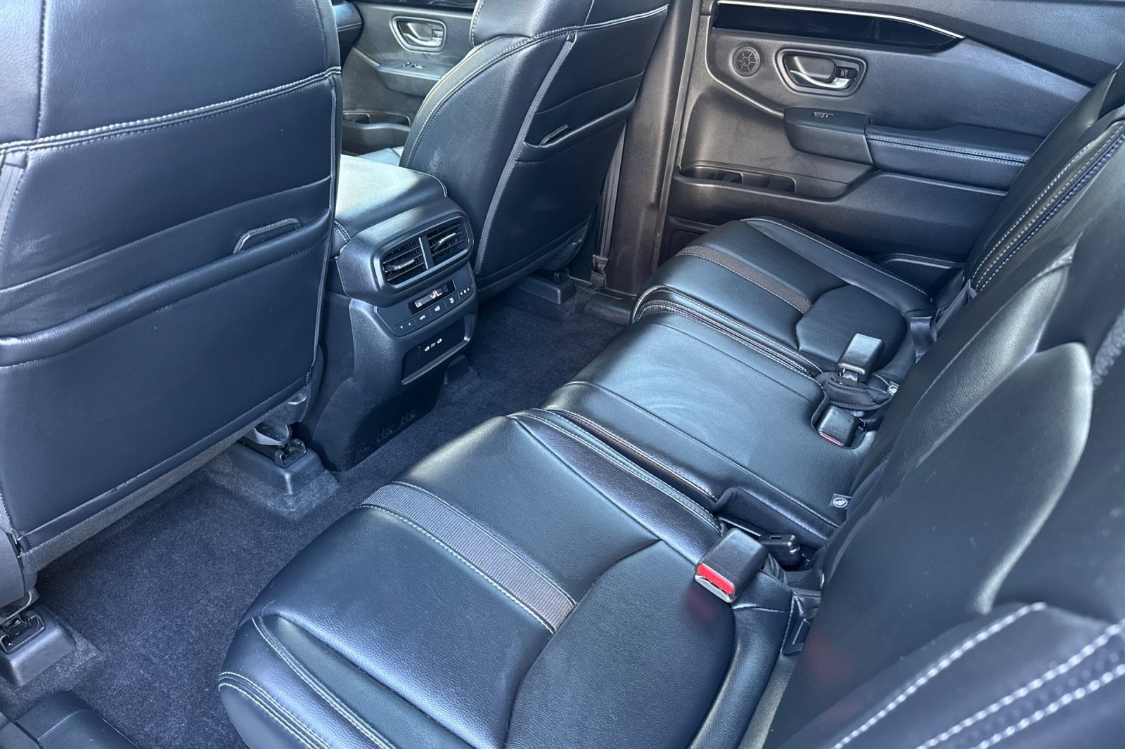 Certified 2024 Honda Pilot EX-L image 27