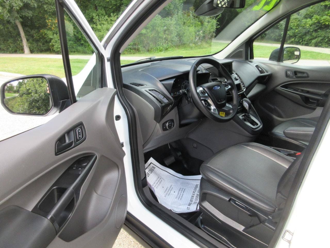 Used 2022 Ford Transit Connect XL FWD image 26