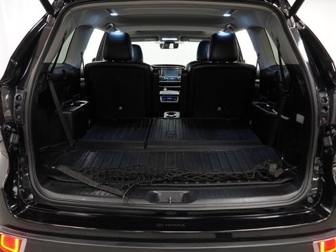 Used 2018 Toyota Highlander Limited AWD/4WD image 45