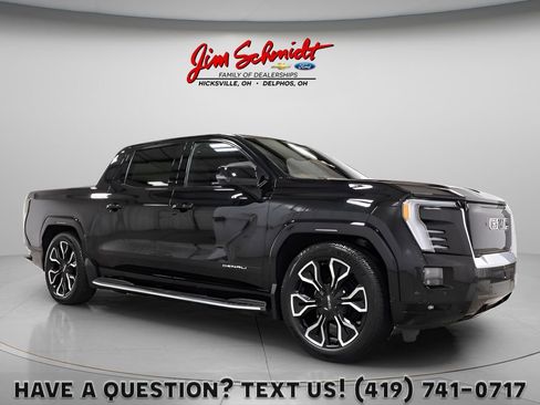 Used 2025 GMC Sierra EV Denali AWD/4WD image 1