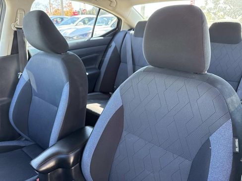 Used 2023 Nissan Versa SV image 20