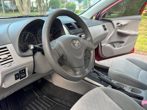 Used 2009 Toyota Corolla LE FWD image 11