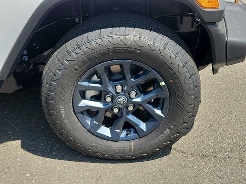 New 2026 Jeep Wrangler Unlimited Sport AWD/4WD image 5