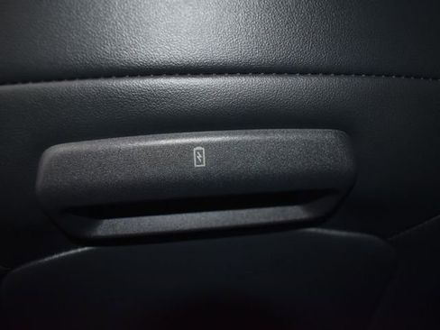 Used 2025 Ford Expedition Platinum w/ Stealth Performance Package image 37