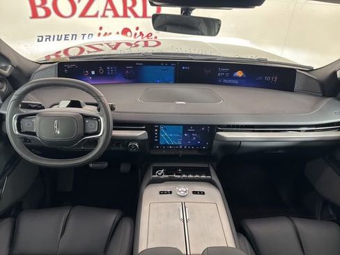 New 2025 Lincoln Navigator L Reserve w/ Jet Appearance Package image 9