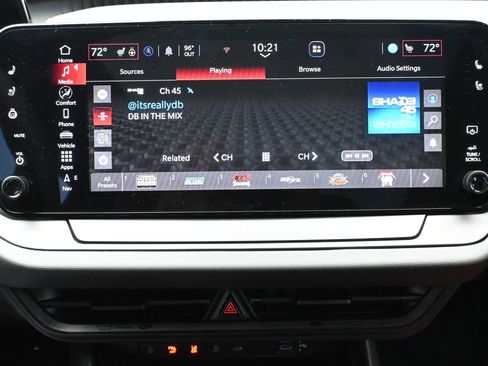 New 2026 Dodge Charger R/T AWD/4WD image 18