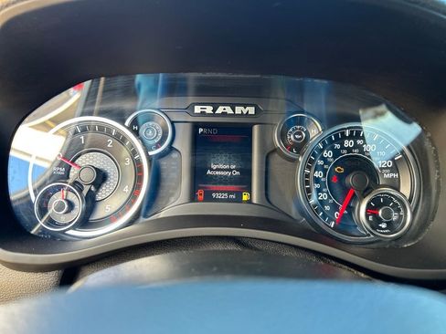 Used 2022 RAM 2500 Big Horn image 16