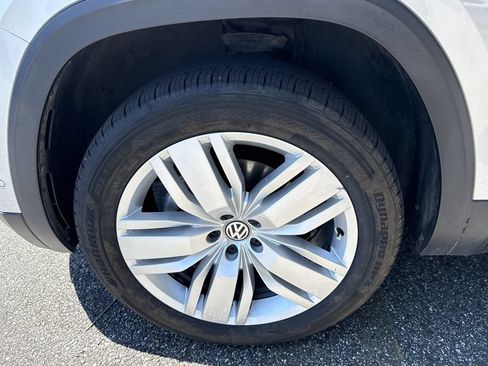 Used 2019 Volkswagen Atlas SEL Premium AWD/4WD image 11