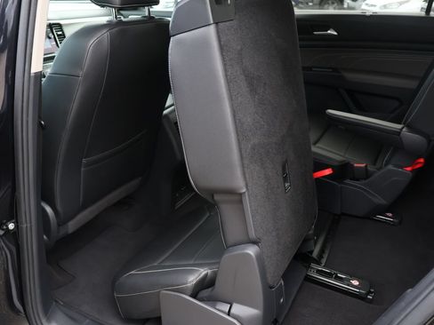 Used 2022 Volkswagen Atlas SE AWD/4WD image 22
