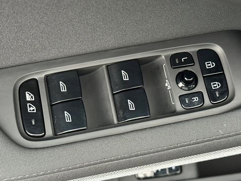 Used 2023 Polestar Polestar 2 image 15