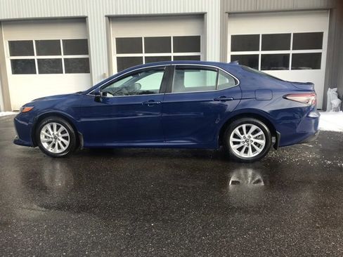 Certified 2023 Toyota Camry LE image 7