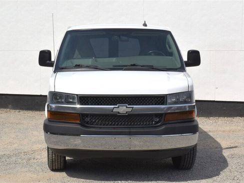 Used 2021 Chevrolet Express 2500 Extended w/ Driver Convenience Package RWD image 7