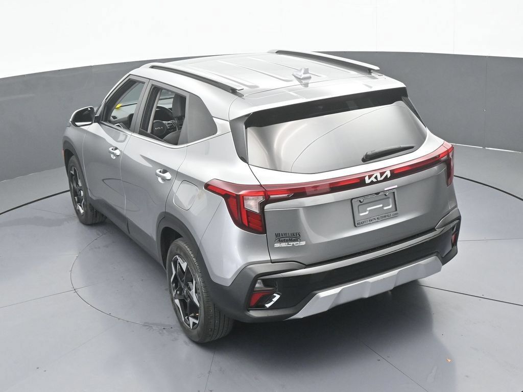 Used 2025 Kia Seltos EX w/ EX Sunroof Package FWD image 46