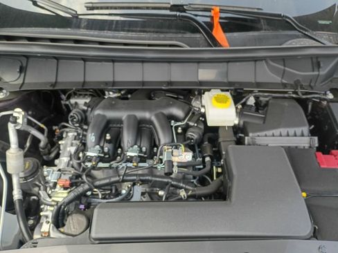 New 2026 Nissan Pathfinder SV image 32