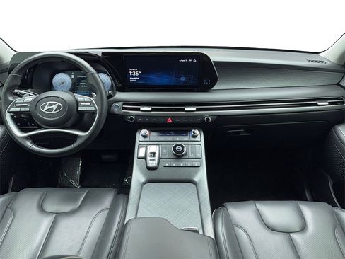 Used 2023 Hyundai Palisade Limited image 18