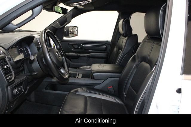 Used 2023 RAM 1500 Limited AWD/4WD image 10