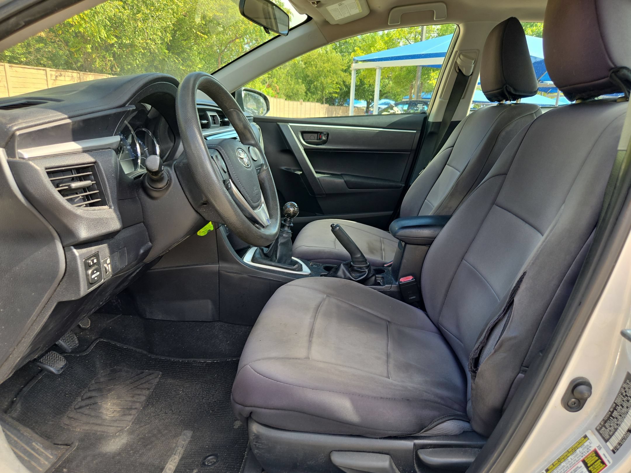 Used 2014 Toyota Corolla L FWD image 9