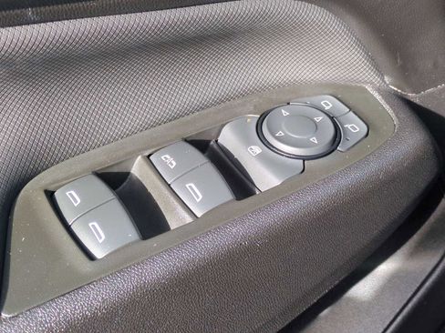 Used 2024 Chevrolet Equinox RS w/ RS Leather Package image 24