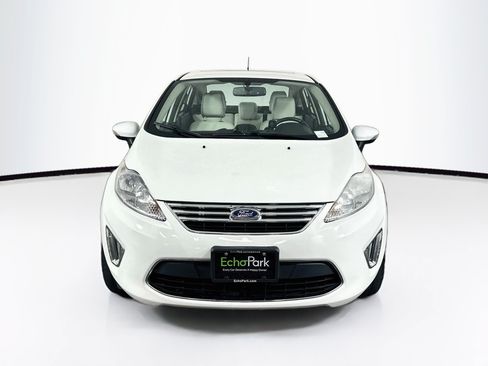 Used 2012 Ford Fiesta SEL FWD image 2