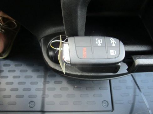 New 2024 RAM ProMaster 1500 w/ Convenience Group image 30